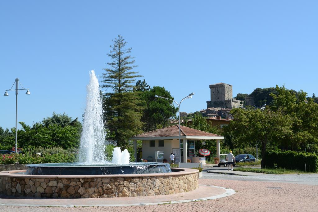 Parco Delle Piscine Hotel Sarteano Exterior foto